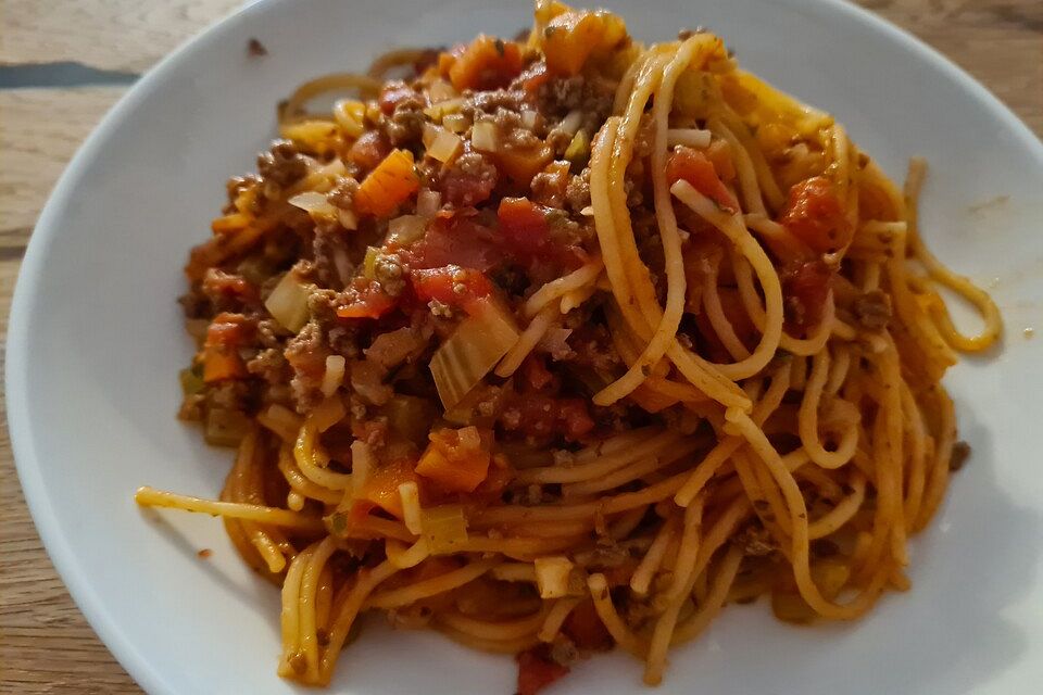 One Pot Spaghetti Bolognese