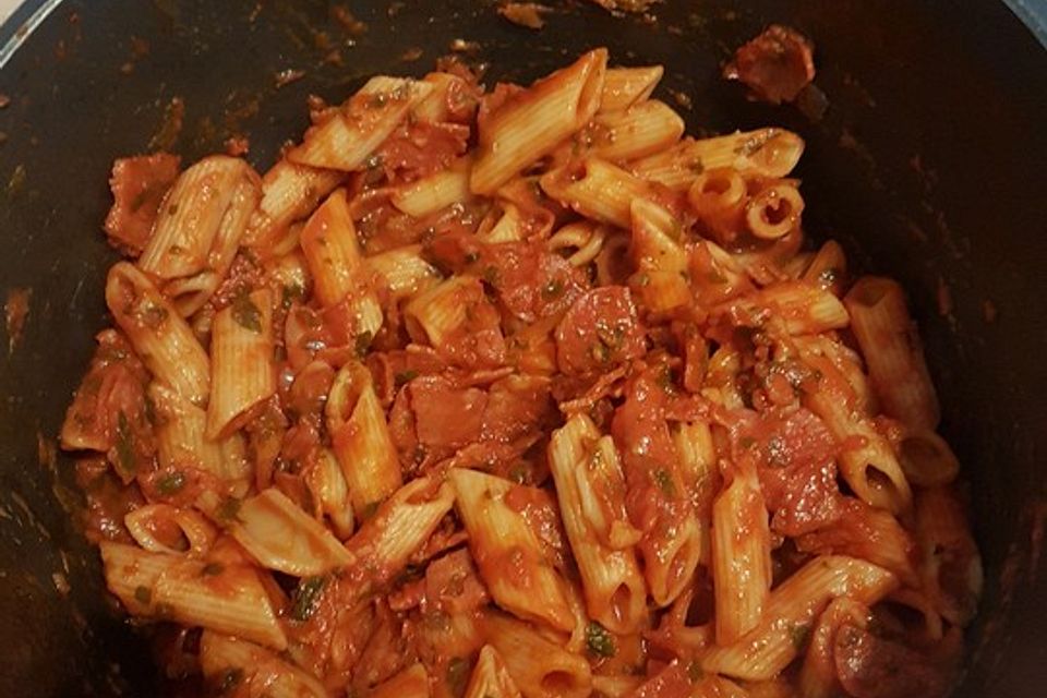 Penne mit Salsiccia