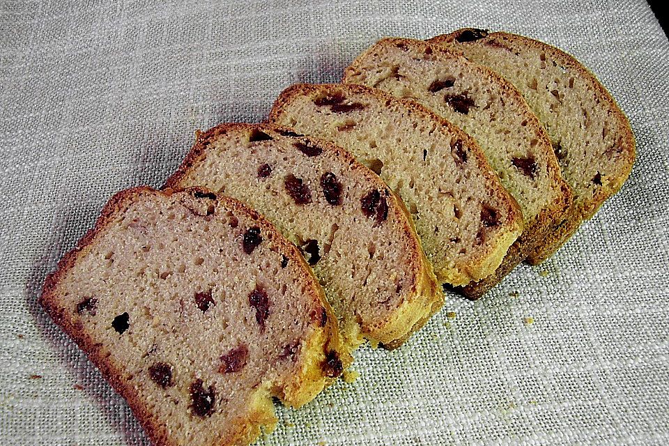 Rosinenbrot mit Kokosmilch