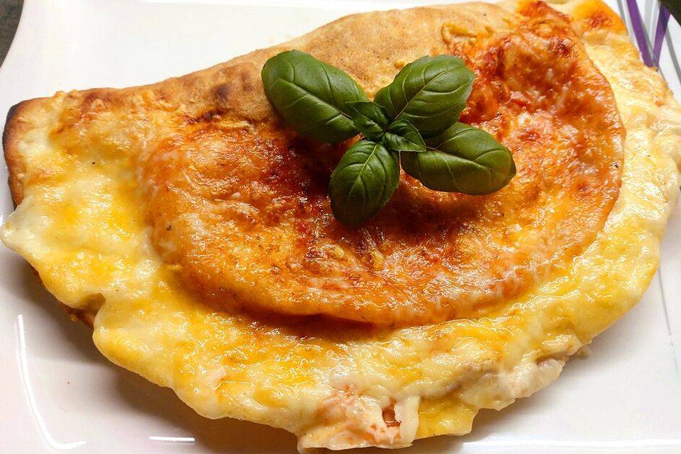 Pizza Calzone Chef