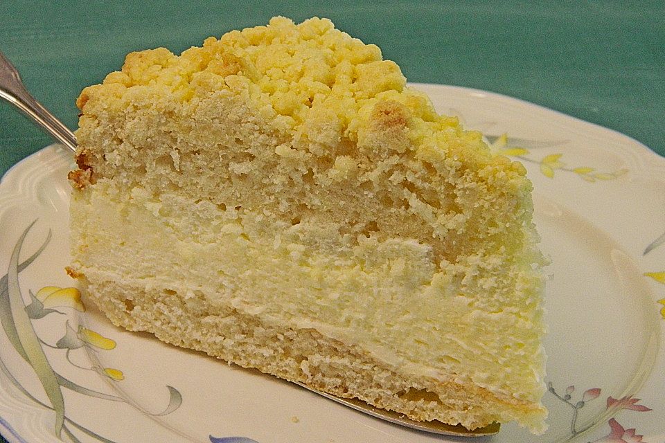 Streuselkuchen mit Vanillecreme