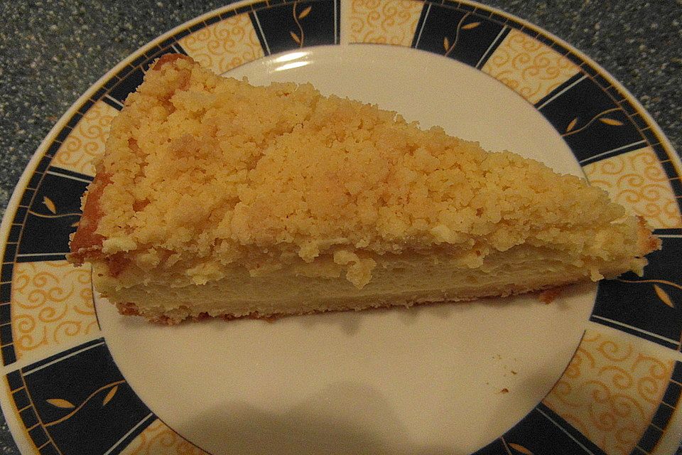 Streuselkuchen mit Vanillecreme