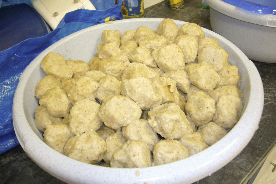 Matze-Knödel