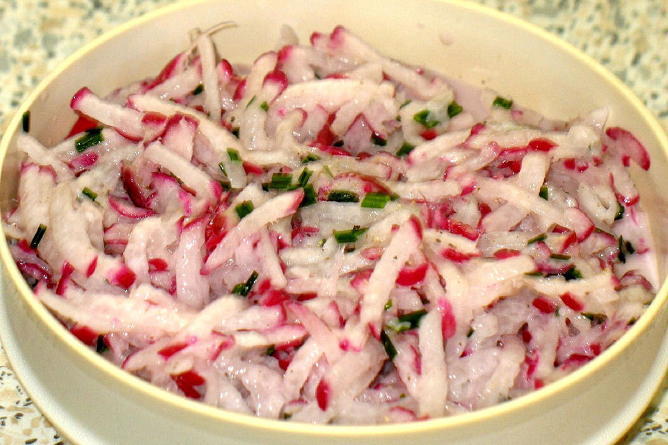 Rettichsalat mit Sahne