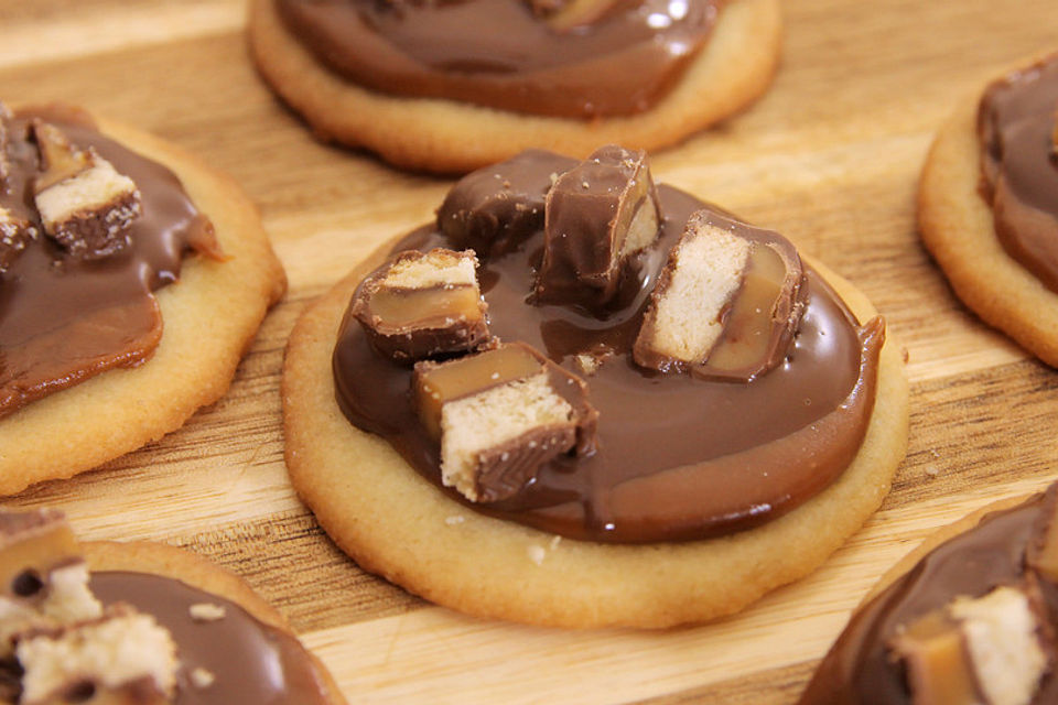 Twix Cookies