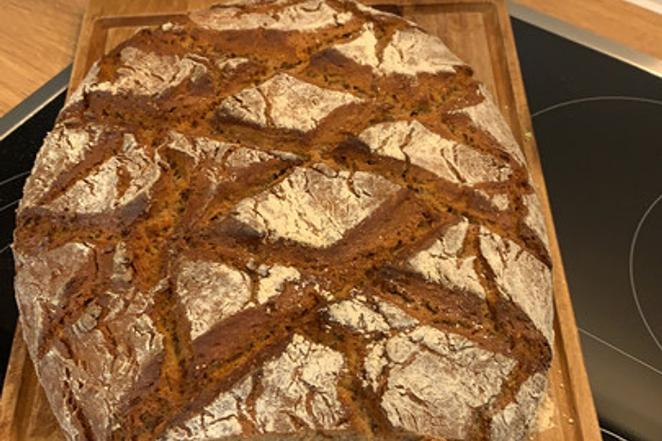 Aromatisches Vollkornbrot