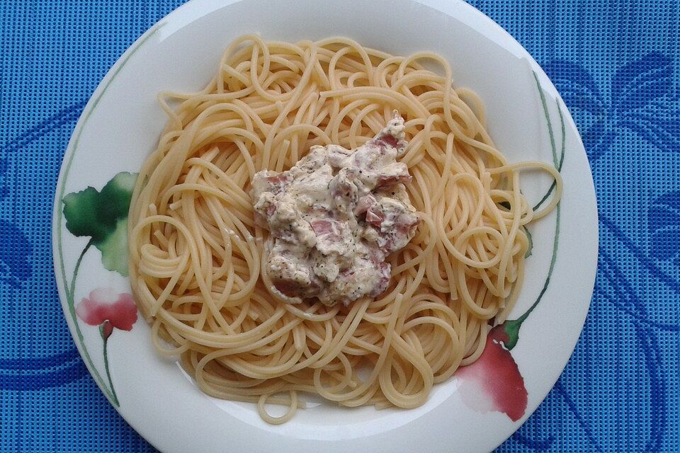 Spaghetti nach "Knüllwälder" Art