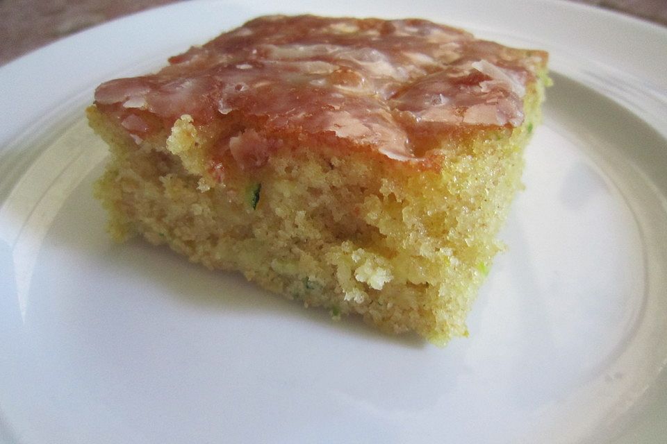 Zucchini-Orangen-Kuchen