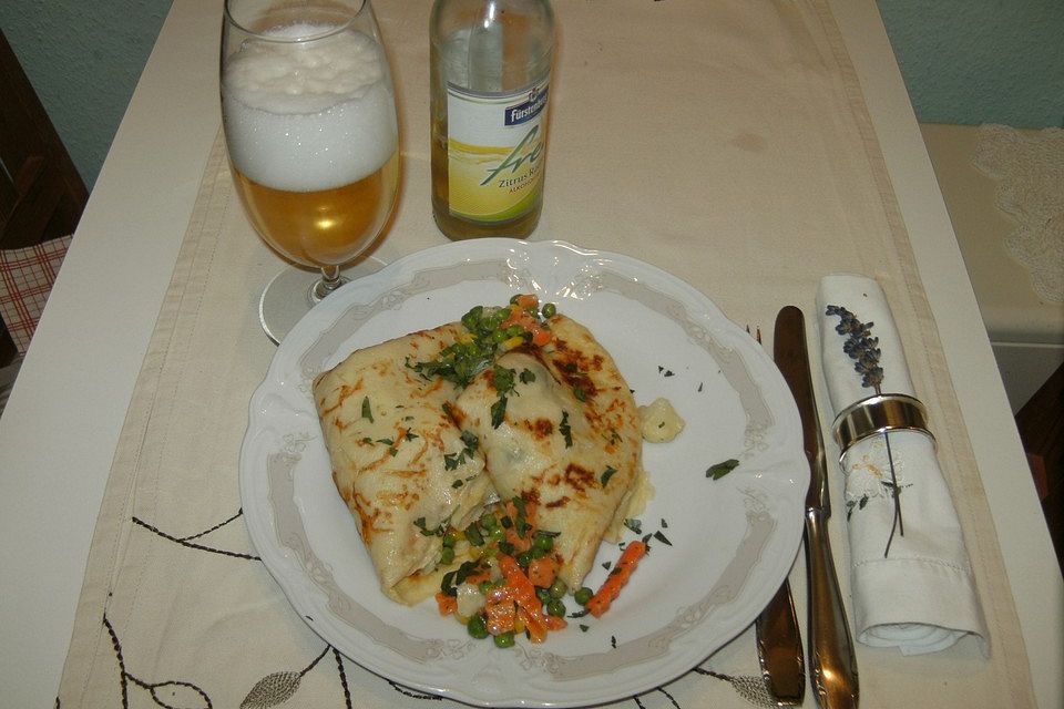 Käsecrêpe mit Rahmgemüsefüllung