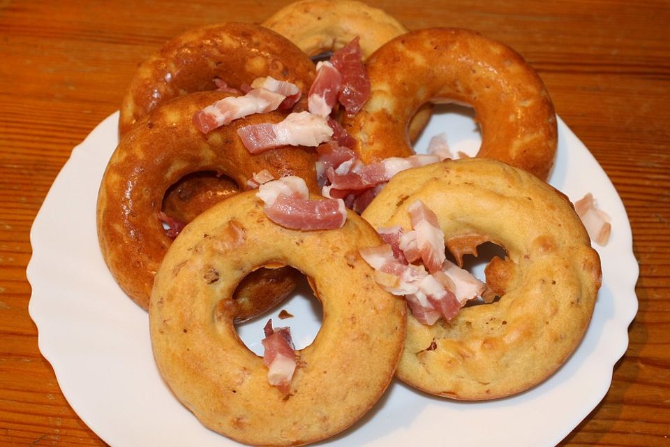 Bagels mit Bacon