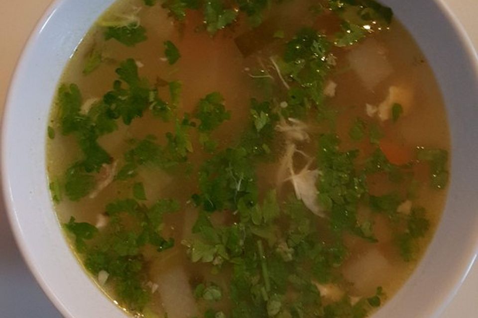 Carinas Hühnersuppe