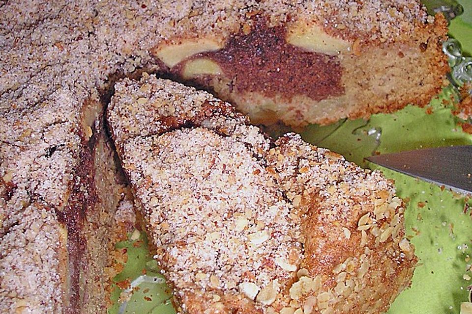 Nuss - Apfel - Schokokuchen