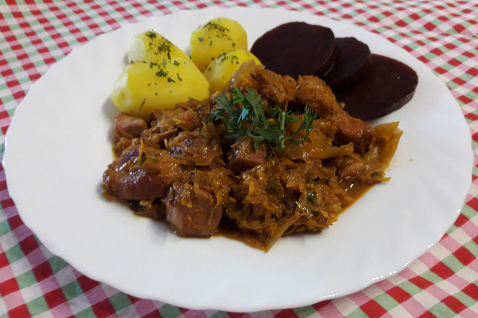 Sauerkraut-Kasselertopf mit Portwein