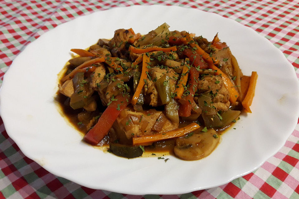 Hähnchen Stroganoff