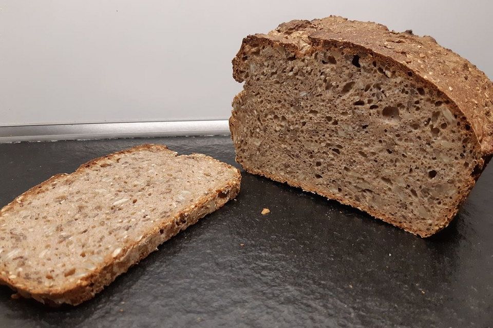 Dinkel-Roggen-Vollkornbrot