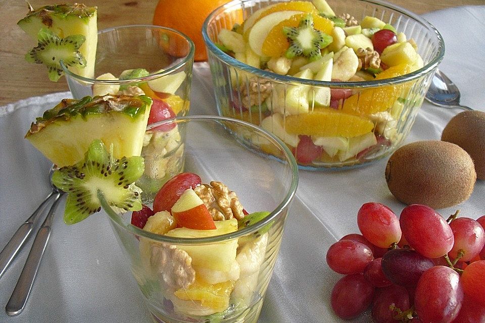 Weihnachtlicher Obstsalat