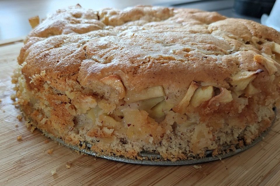 Veganer Apfel-Mandel-Kuchen