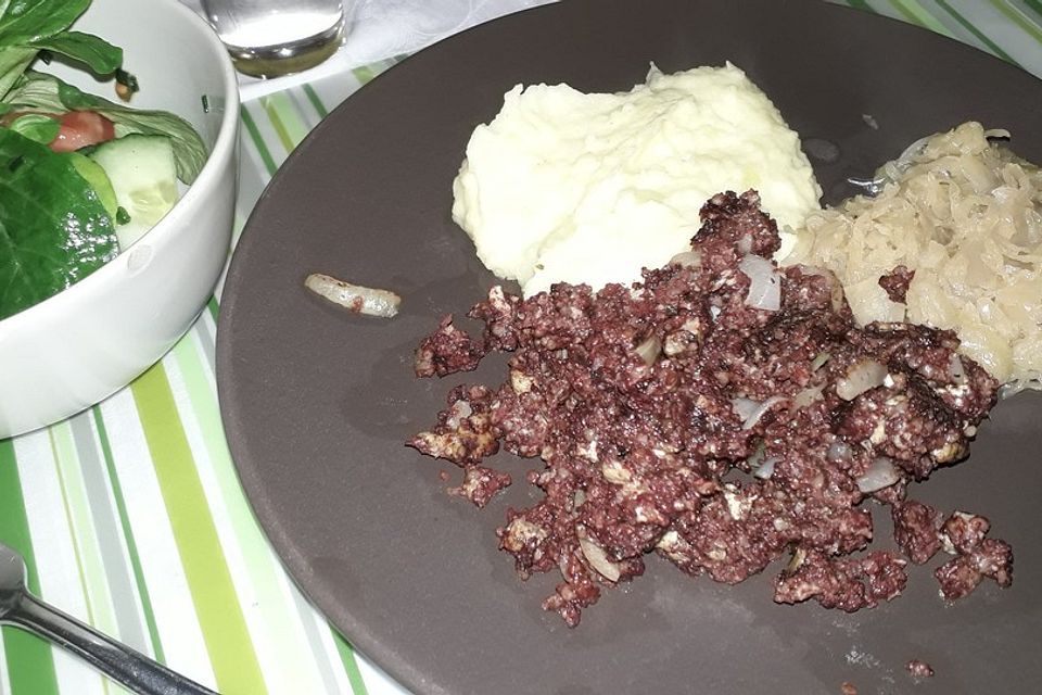 Boudin mit Salzkartoffeln