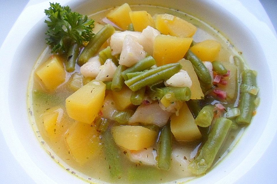 Kartoffel-Bohnen-Birnen-Suppe