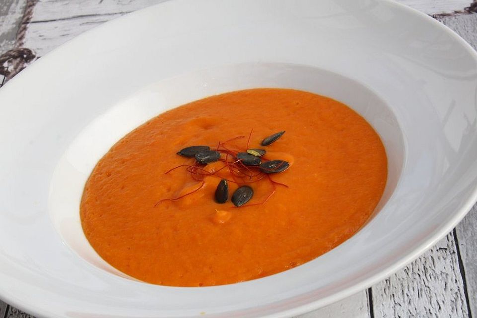 Kürbis-Paprika-Suppe