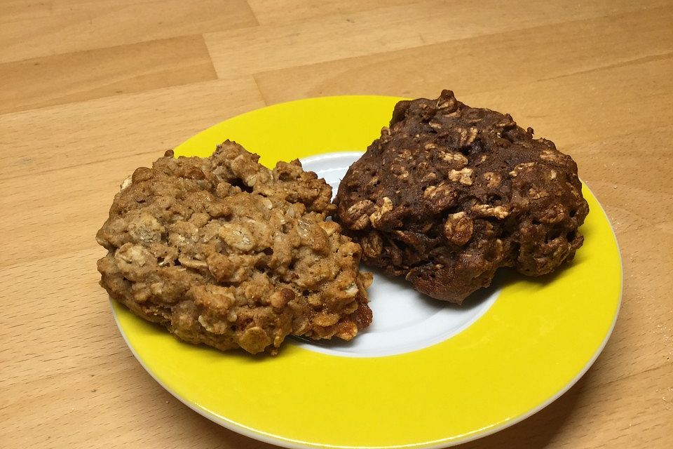 Vollkorn-Haferplätzchen mit Schokohaube