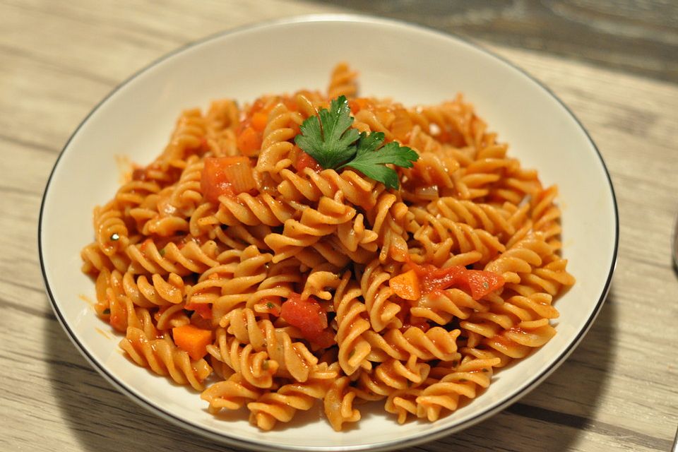 Vollkornpasta mit Thai-Currypaste