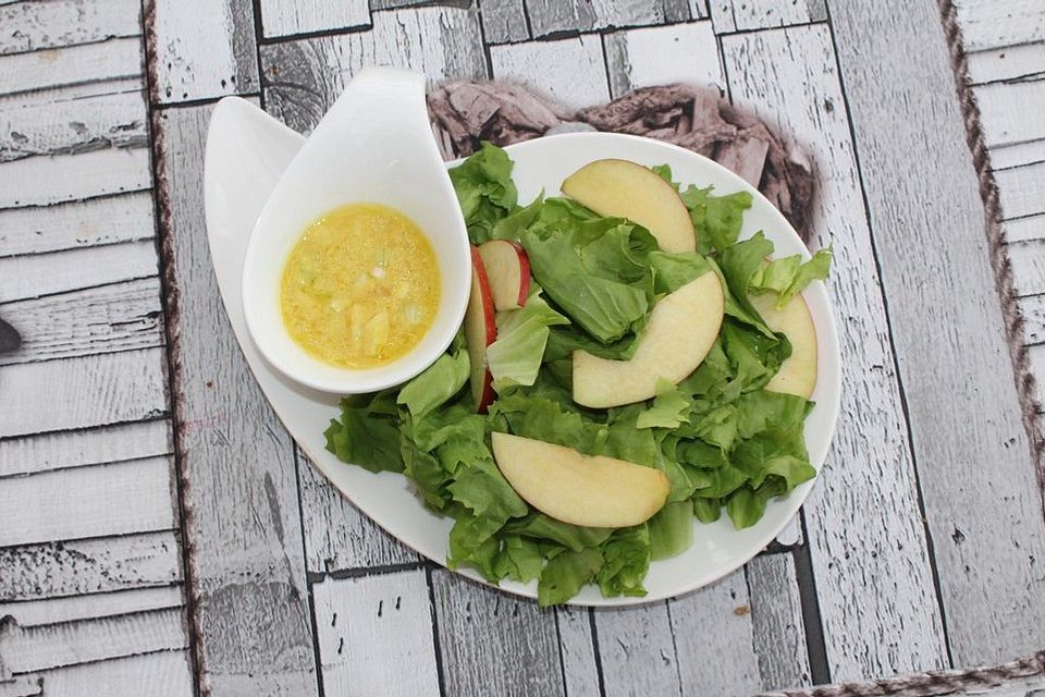 Dressing für Endivien-Apfelsalat