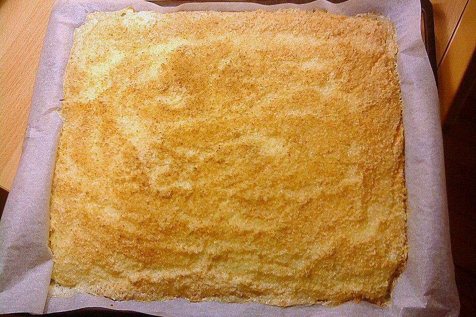 Buttermilchkuchen mit Kokos