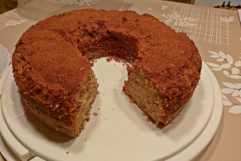 Glutenfreier Daim-Eierlikör-Gugelhupf