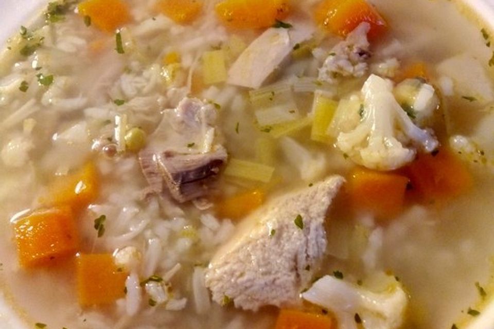 Hühnersuppe mit Reis