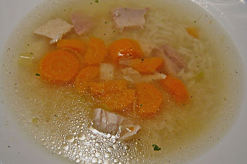 Hühnersuppe mit Reis