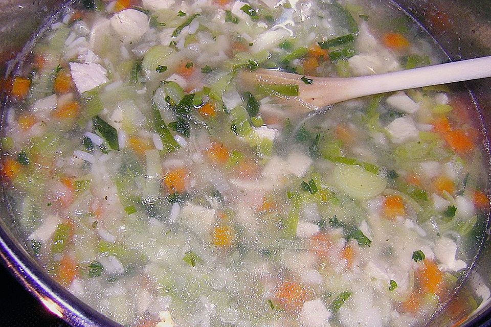 Hühnersuppe mit Reis