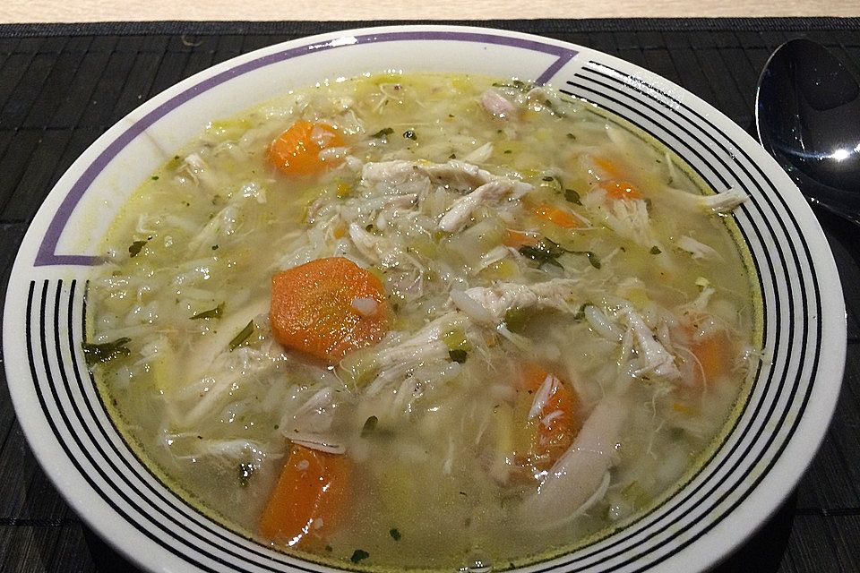 Hühnersuppe mit Reis