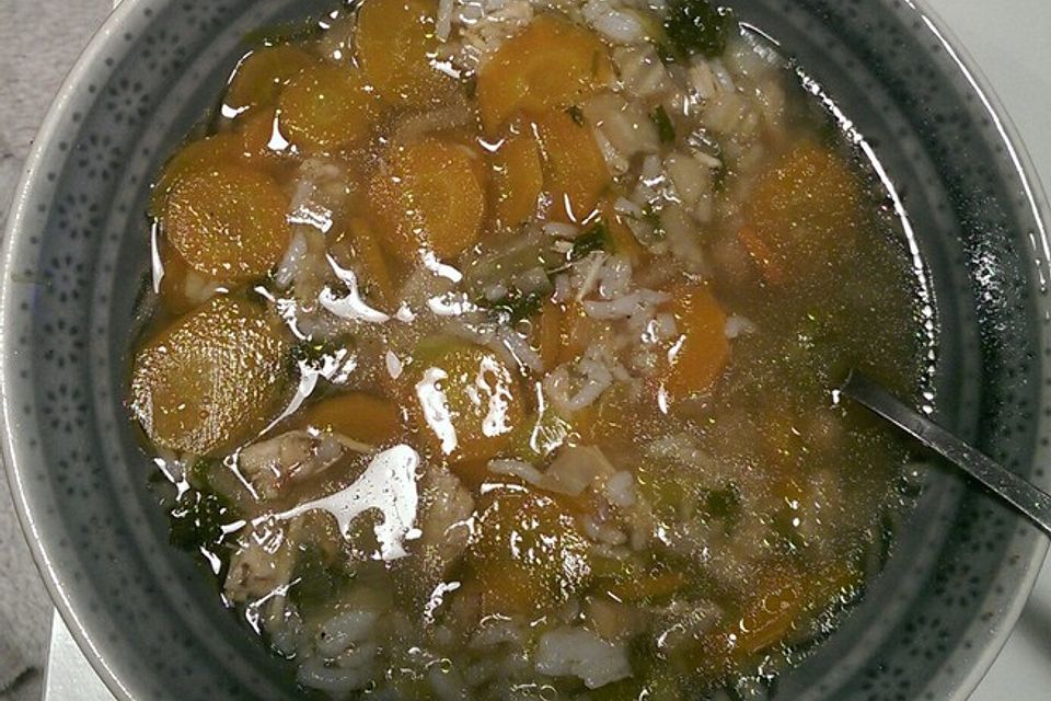 Hühnersuppe mit Reis