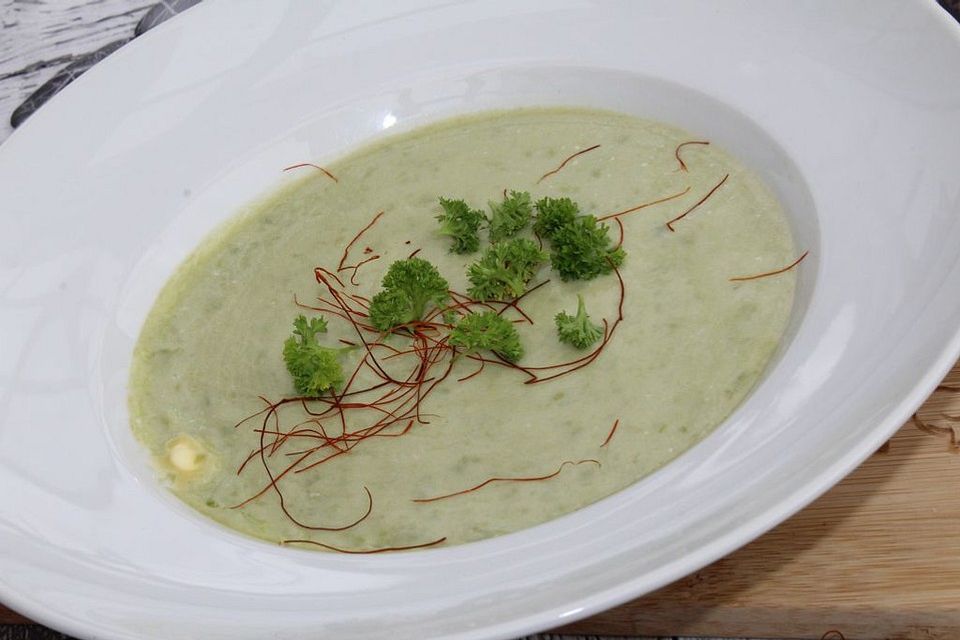 Schnelle Erbsensuppe