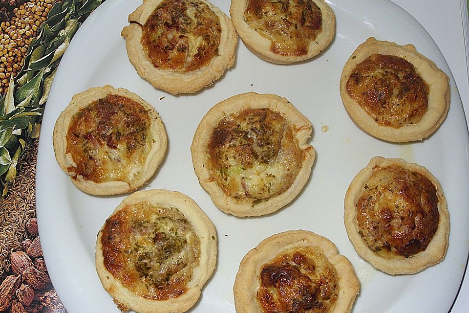 Herzhafte Mini-Quiches