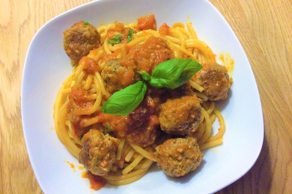 Polpette in Tomatensauce