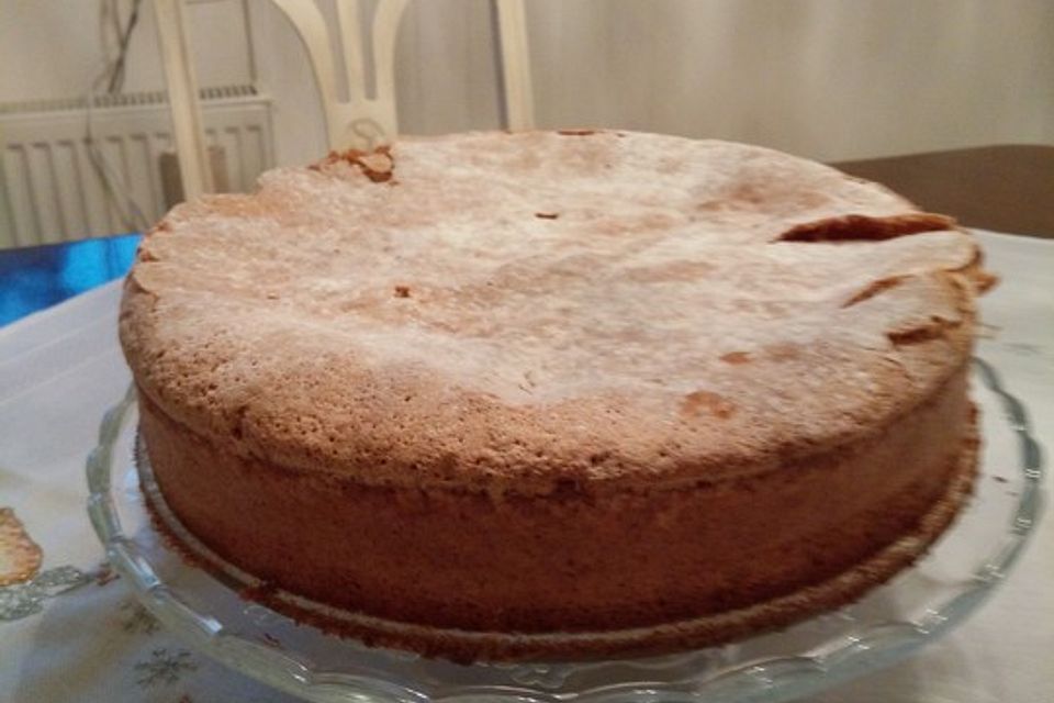 Mallorquinischer Mandelkuchen