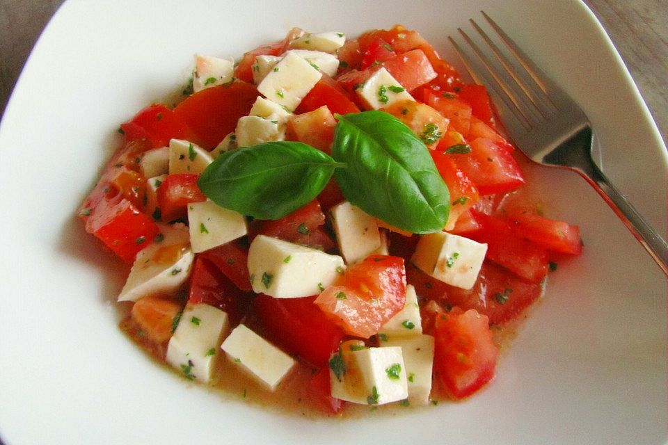 Mozzarella - Tomaten - Salat