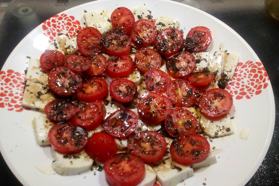 Mozzarella - Tomaten - Salat