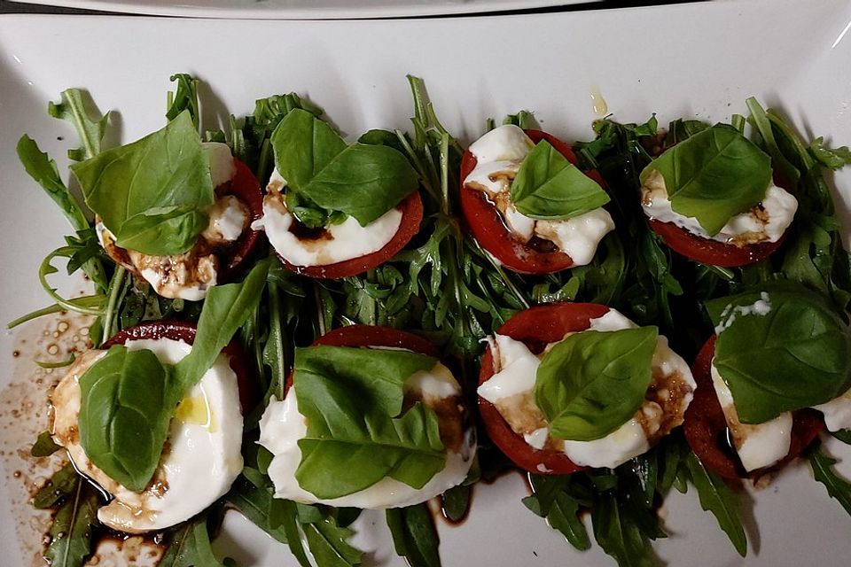 Mozzarella - Tomaten - Salat