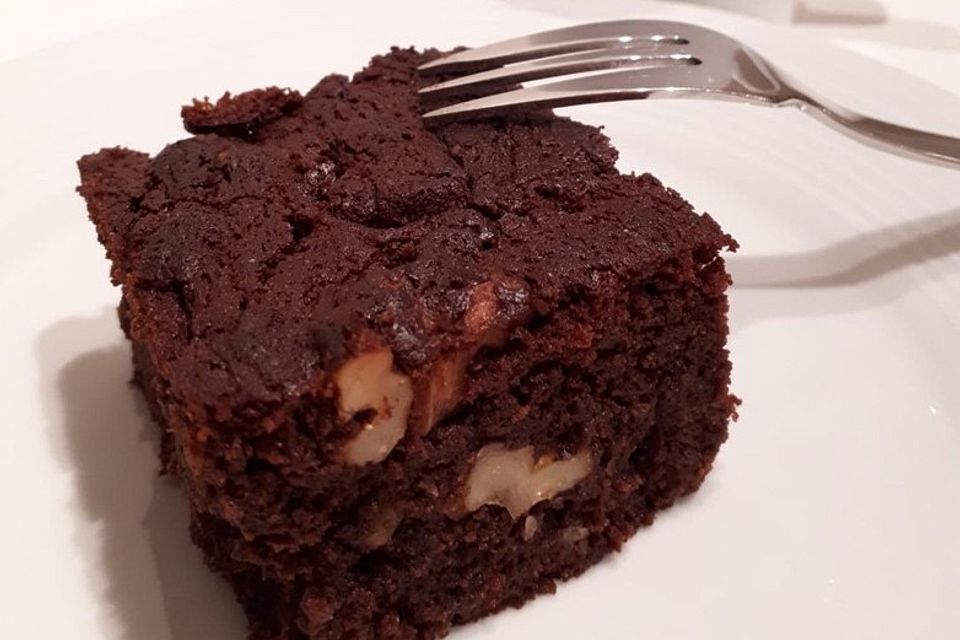 Brownie mit karamellisierten Walnüssen