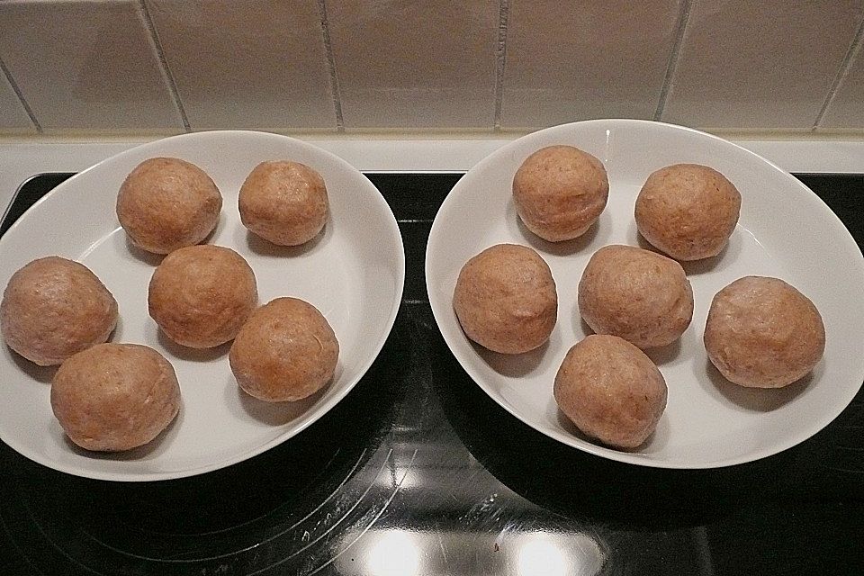 Zwetschgenknödel