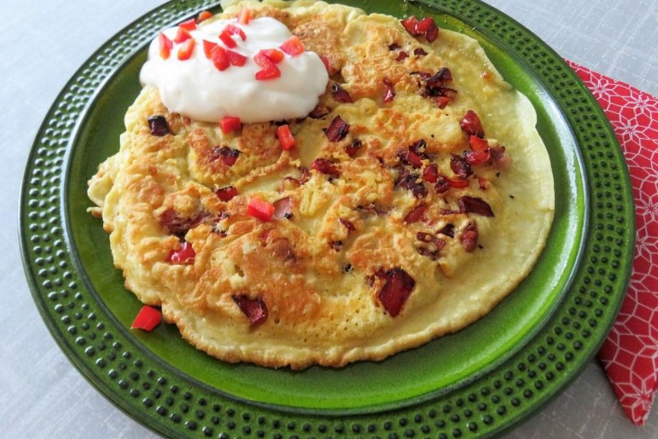 Paprika-Pfannkuchen mit Joghurtdip