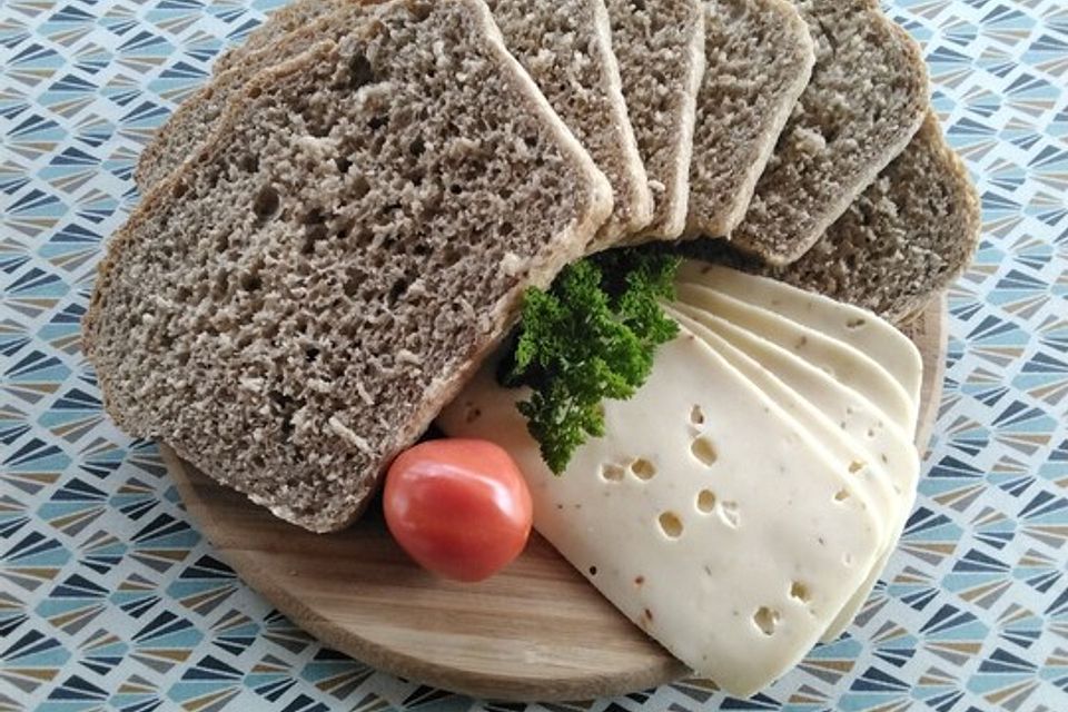 Dinkel-Haferflocken-Brot