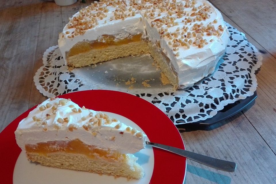 Obsttorte mit Joghurtsahne