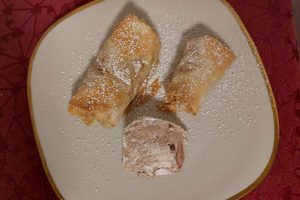 Mini-Apfelstrudel mit Filoteig