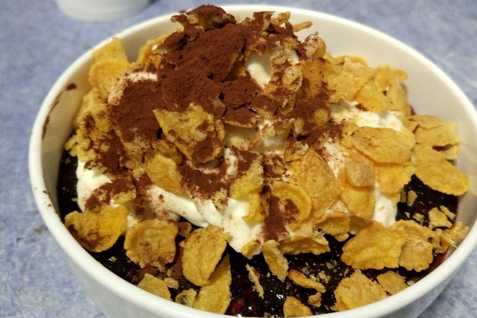 Schoko-Früchte-Trifle