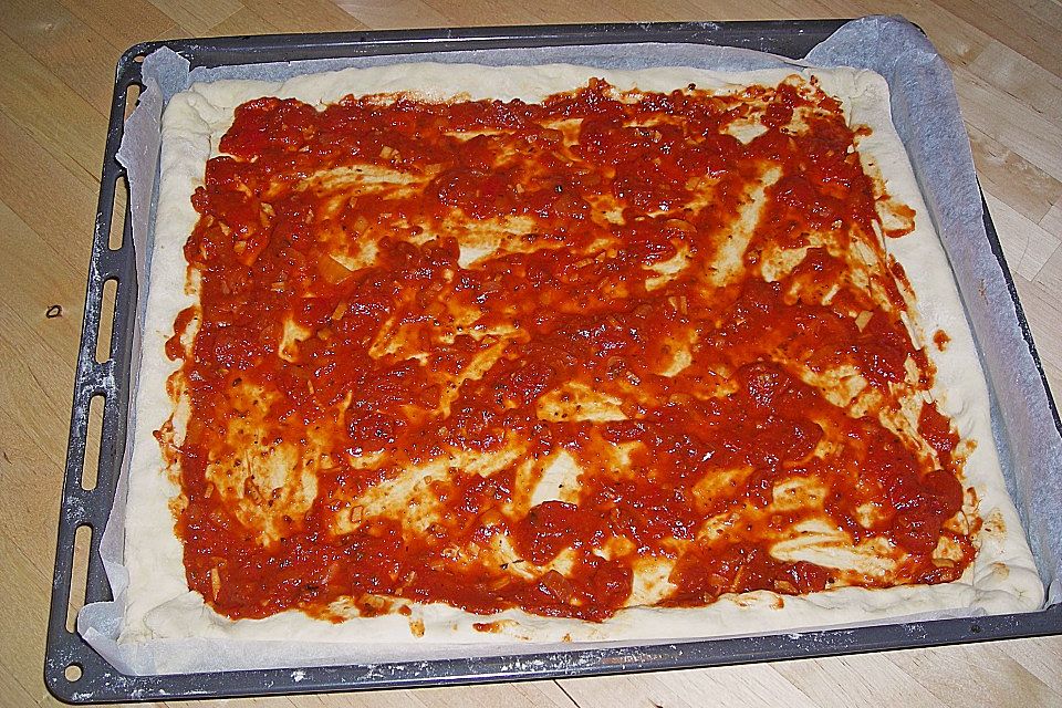 Tomatensoße für Pizza