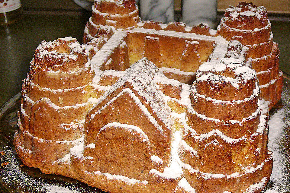 Vanillekuchen mit Nusskruste